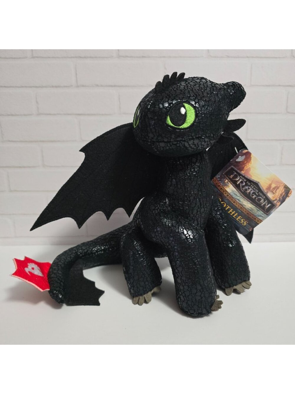 DreamWorks How To Train Your Dragon 8" Toothless Stuffed Animal Plush